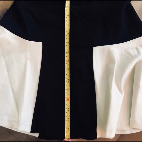 Intermix black and white skirt p xs 0 - Picture 4 of 6